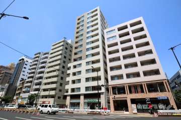 クレヴィア中目黒の外観(南東側から)