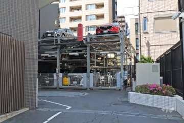 敷地内駐車場（屋外機械式）