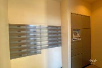 共用ポストと宅配ボックス