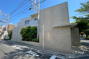 ザパークハウス柿の木坂の外観（北西側から）