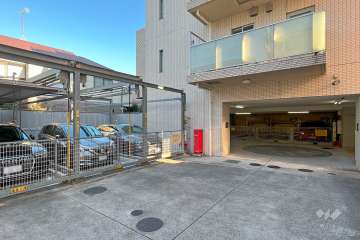 敷地内駐車場（屋外・屋内機械式）