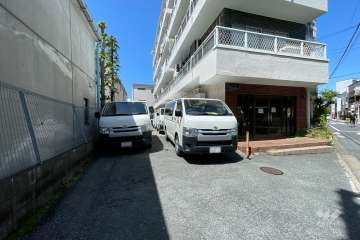 敷地内駐車場（屋外平面式）