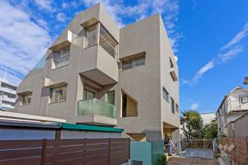 CS自由が丘の外観（南西側から）