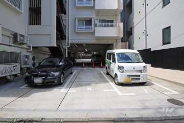 敷地内駐車場（屋外平面式）