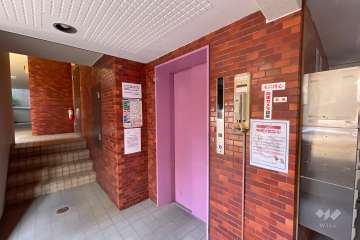 エレベーターホール