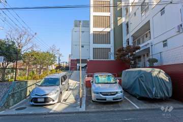 敷地内駐車場（屋外平面式）