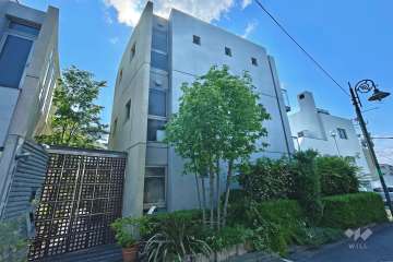 Ｊ−ａｌｌｅｙの外観（北西側から）