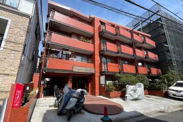 セザール目黒ガーデンの外観（南西側から）