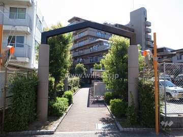 エントランスアプローチ