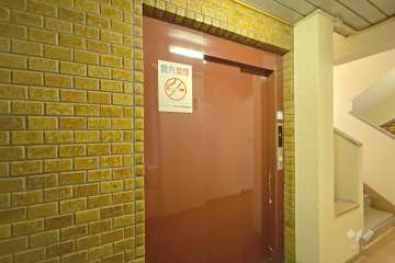 共用エレベーター