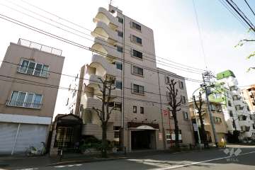 ネオアージュ祐天寺の外観(北東側から)