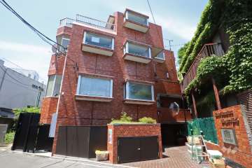 ライオンズマンション目黒第5の外観(南東側から）