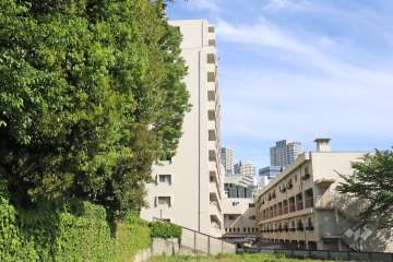目黒台マンションＡ棟の外観(北側から)