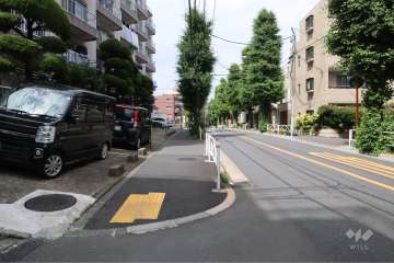 敷地内駐車場（屋外平面式）