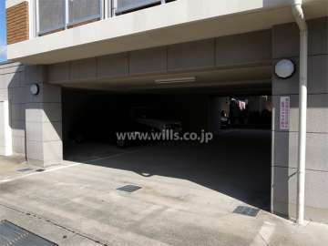 敷地内駐車場（屋内平面式）