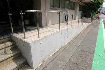 エントランスアプローチ