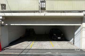 敷地内駐車場（屋内平面式）