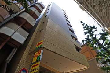 メゾン池尻大橋の外観(北側から)