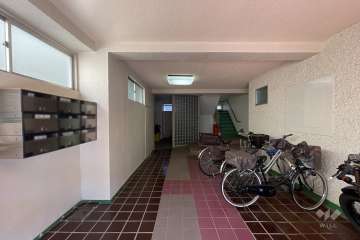 エントランスホール