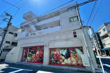 ビラ自由が丘の外観（北西側から）