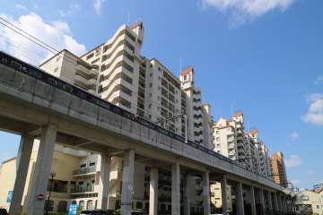 花のみち1番館の外観（北東側から）