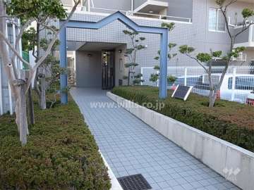 エントランスアプローチ