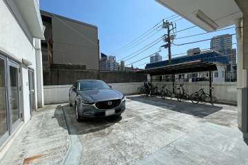 駐輪場（屋根付き）