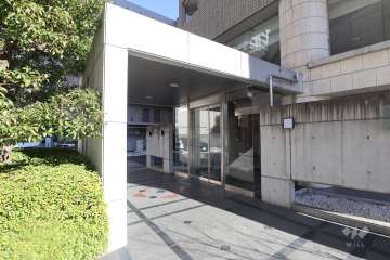 エントランス（西側）