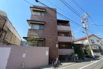 ウェスト清水池コーポの外観（南東側から）