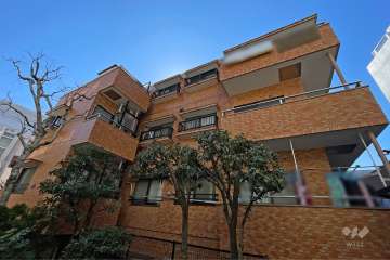 ライオンズマンション上目黒の外観（東側から）