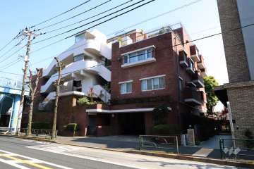 １７ホームズの外観(北西側から)