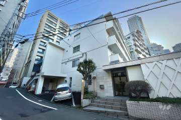 カーサ横河の外観（南西側から）