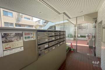 エントランスホール