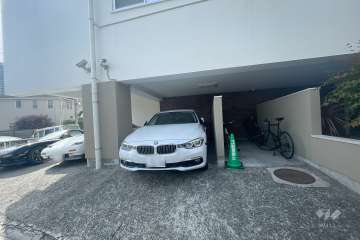 敷地内駐車場（屋内平面式）