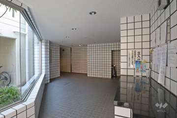 エントランスホール