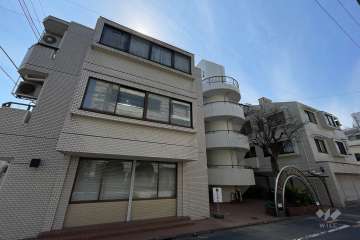 目黒ダイカンプラザの外観（北東側から）