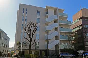 ジオ代官山の外観（東側から）