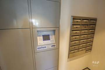 宅配ボックスと共用ポスト