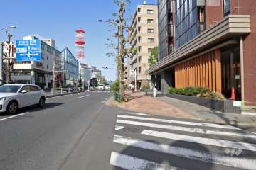 敷地北西側は都道312号（目黒通り）に面しています。