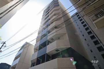 プレールドゥーク中目黒の外観（東側から）