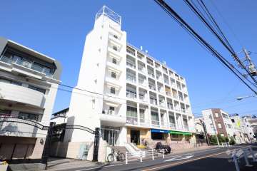都立大フラワーホームの外観(南東側から)