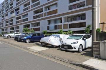 敷地内駐車場（屋外平面式）