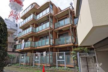 ダイアパレス学芸大の外観(北東側から)