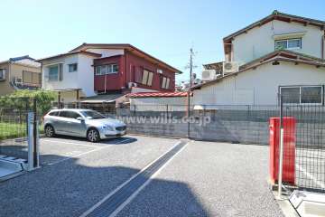 敷地内駐車場(屋外平面式)