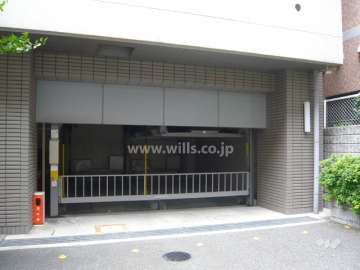 敷地内駐車場（屋内機械式）