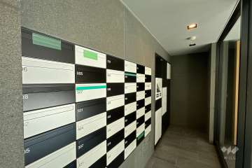 共用ポストと宅配ボックス