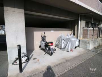 バイク置場