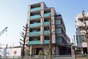 エクセレントシティ自由が丘の外観（南東側から）