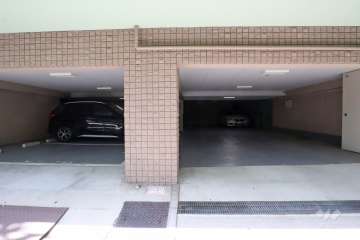 敷地内駐車場（屋内平面式）