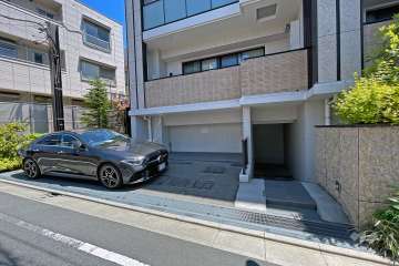 敷地内駐車場（屋外平面式）